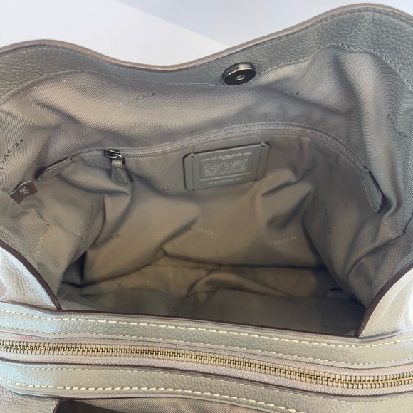 Coach Edie 31 Refined Pebble Leather Shoulder Bag Heather Gray Pewter Hardware - Picture 9 of 15